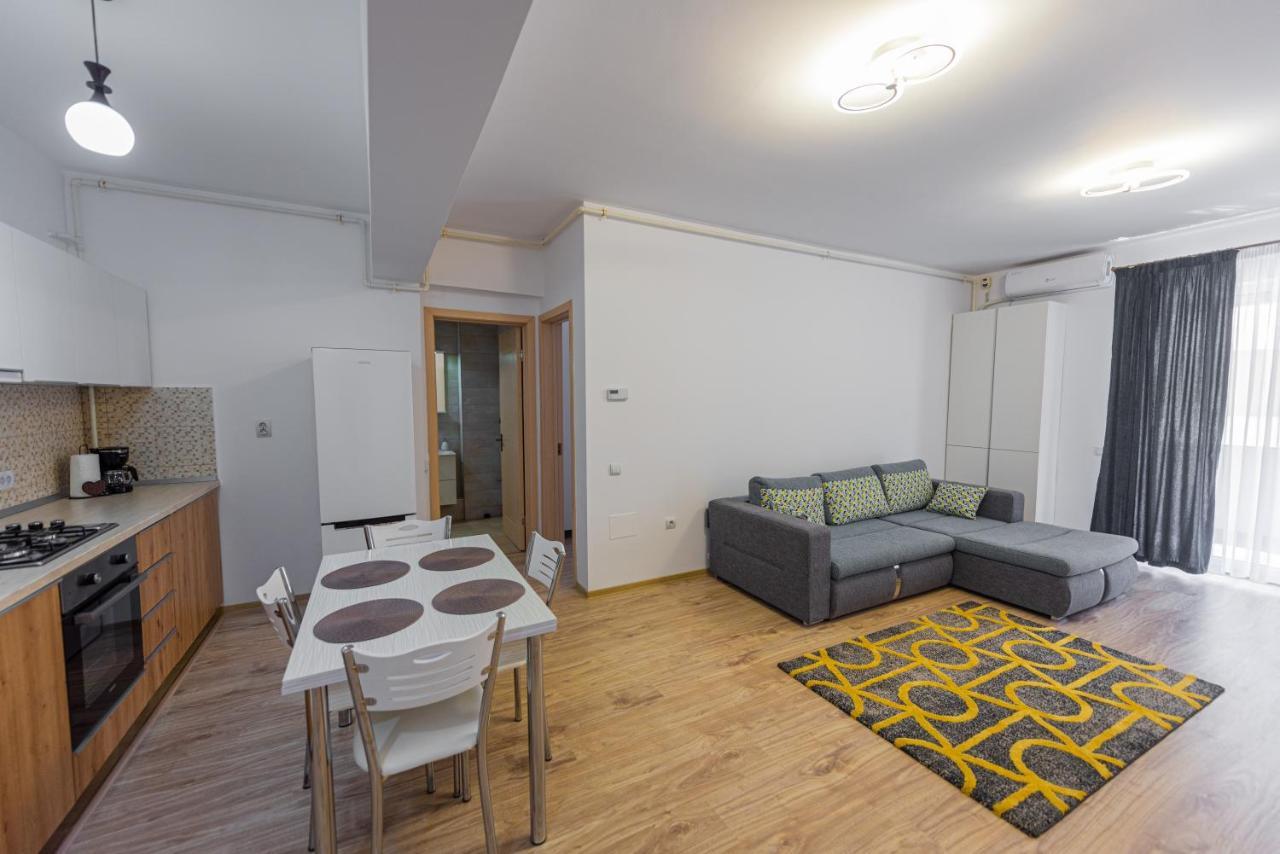 Moonlight Sky Mamaia Apartment Exterior foto